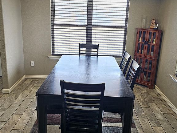 5th image of 487 Private Rd