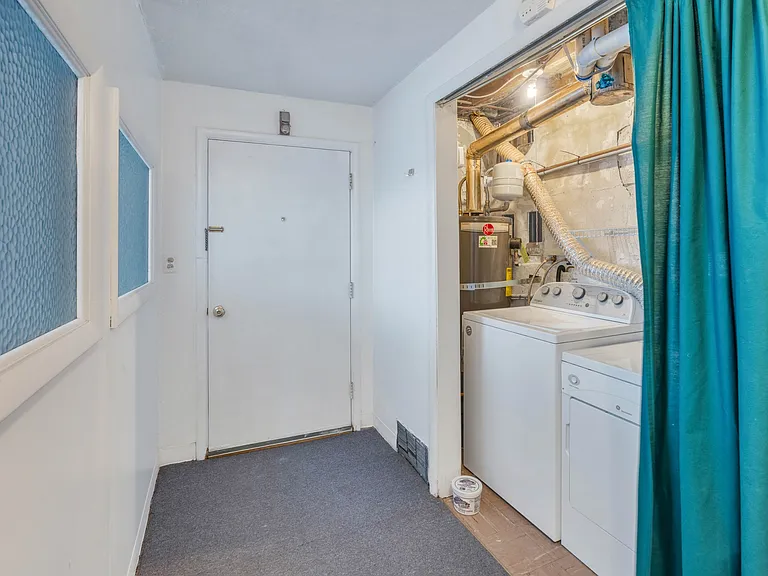 1149 N 800th St W #1-B — Photo 8