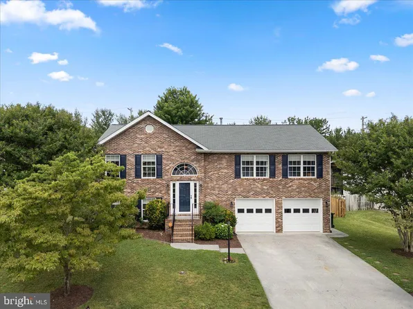 107 Orchid Ct, Winchester, VA 22602