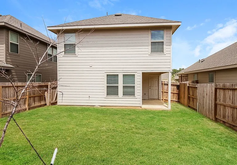 10378 Clearwater Way — Photo 5