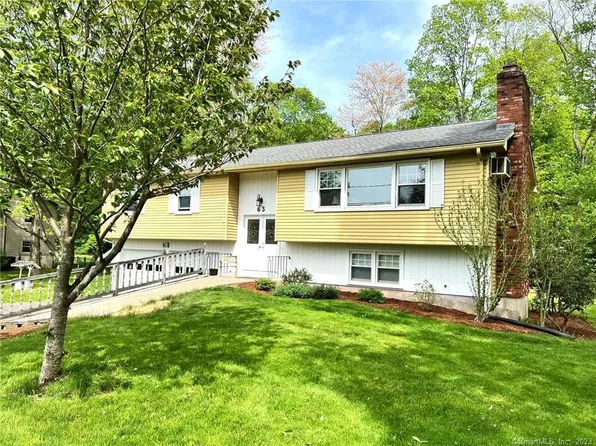 63 Bell Street, Manchester, CT 06040