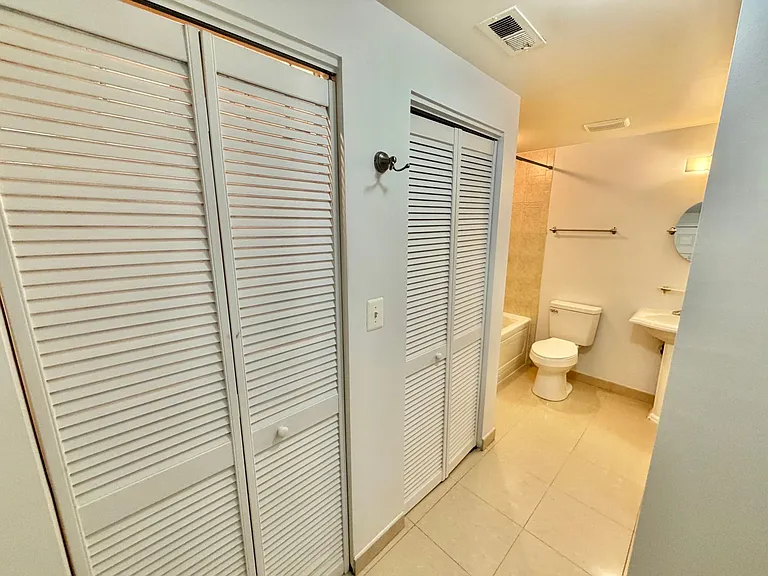 52 Quincy Pl NW #205 — Photo 13