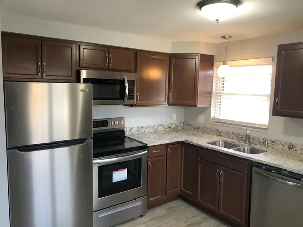 203 Hillson Ave #1, Pittsburgh, PA 15227