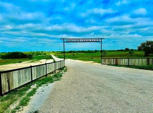 37 Longview Creek Trl, Itasca, TX 76055