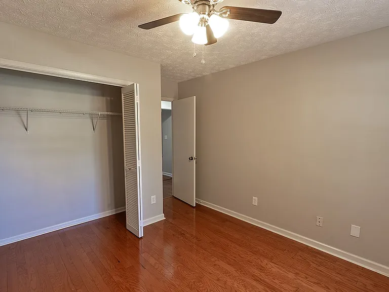 7125 Breckenridge Dr — Photo 19
