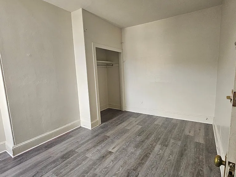 4023 Locust St #3 — Photo 14