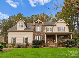 124 Streamwood Rd, Troutman, NC 28166