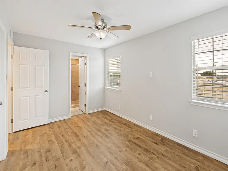 2226 Lotus Blossom St — Photo 7