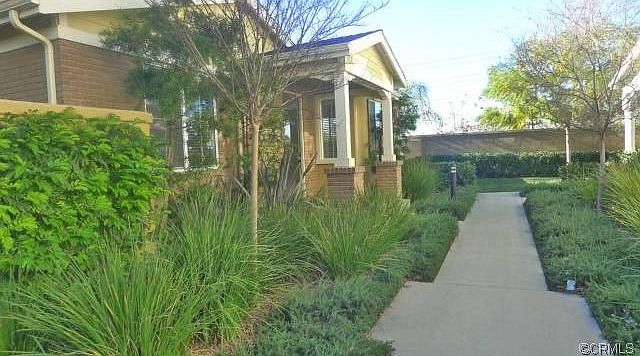 1st image of 3251 Larkspur St