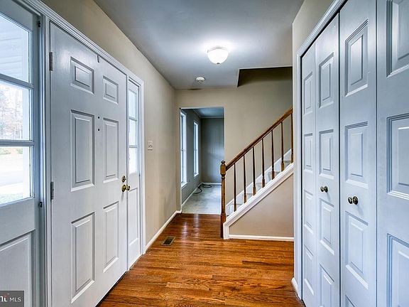 Hardwood foyer