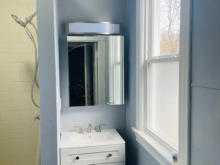 434 W Wyoming Ave — Photo 13