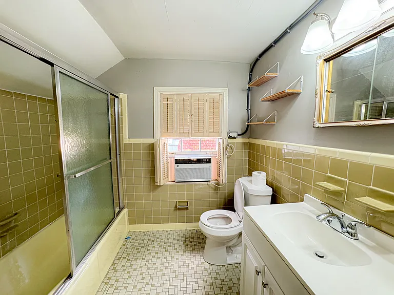 61 N Reese St — Photo 16