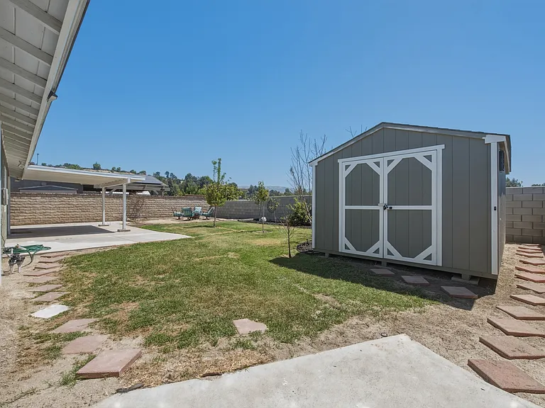 6440 Harvard St — Photo 31