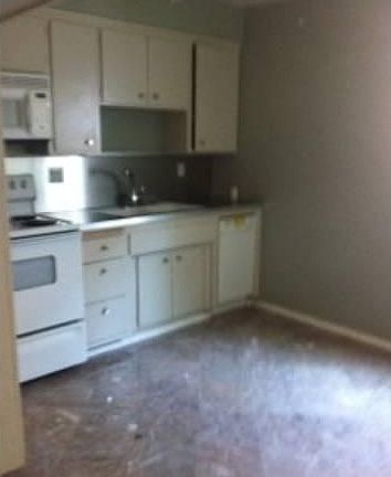 4th image of 800 N Eucalyptus Ave APT 106