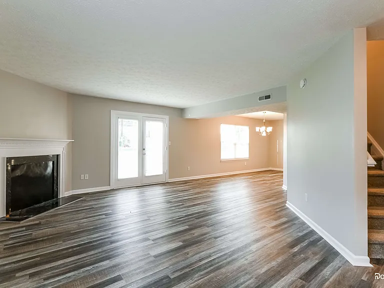 9938 Fountain Cove Ln — Photo 5