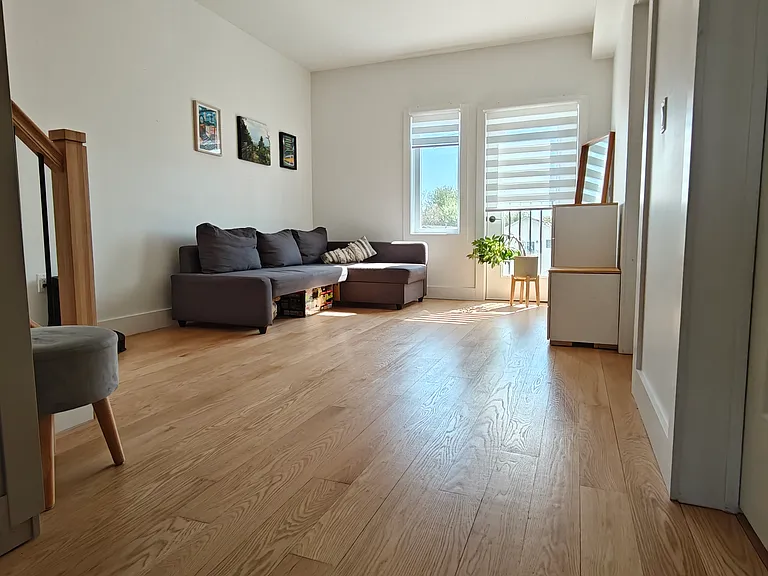 104 Ege Ave #2 — Photo 11
