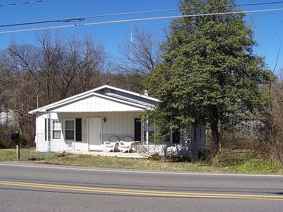 3rd image of 4111 Lonas Dr