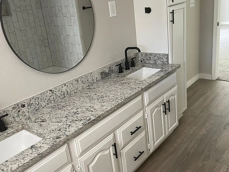 2808 Aster Ave — Photo 9