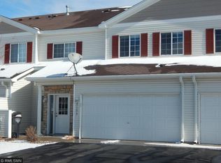21153 Bridle Pass Dr, Forest Lake, MN 55025