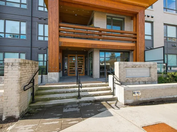 741 Anskar Ct #106, Coquitlam, BC V3J 4J2