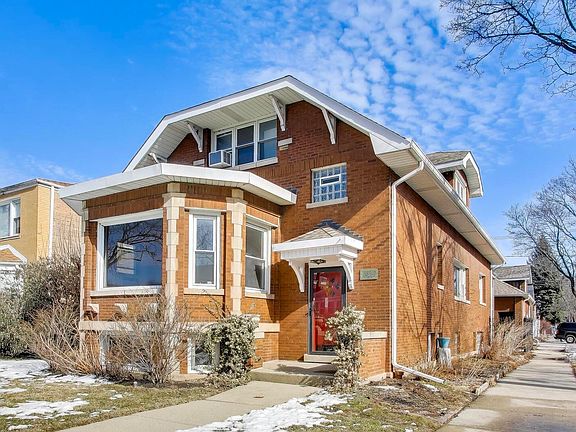 2nd image of 6503 N Maplewood Ave