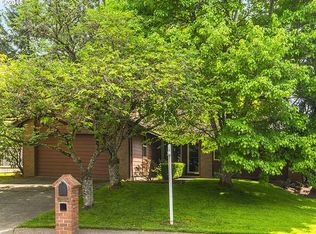 18915 Honeywood Dr, Beaverton, OR 97003