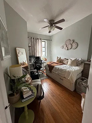 Rented by Empire City Real Estate LLC | media 9