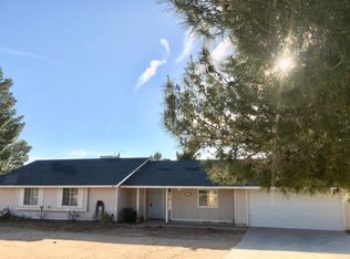 16664 Ocotilla Rd, Apple Valley, CA 92307