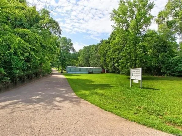 2 bed, 1.0 bath, 800 sqft, $1,199, (undisclosed Address), Gold Hill, NC 28071