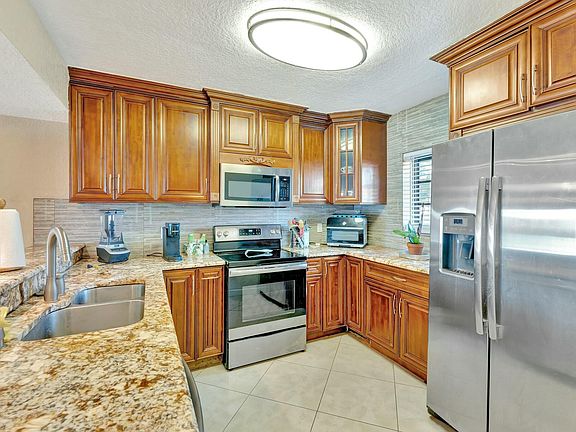 5th image of 703 Republic Court