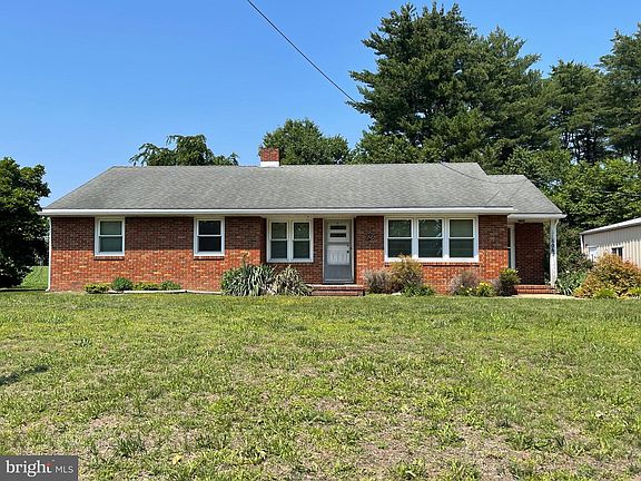 3rd image of 606 Quinton Marlboro Rd