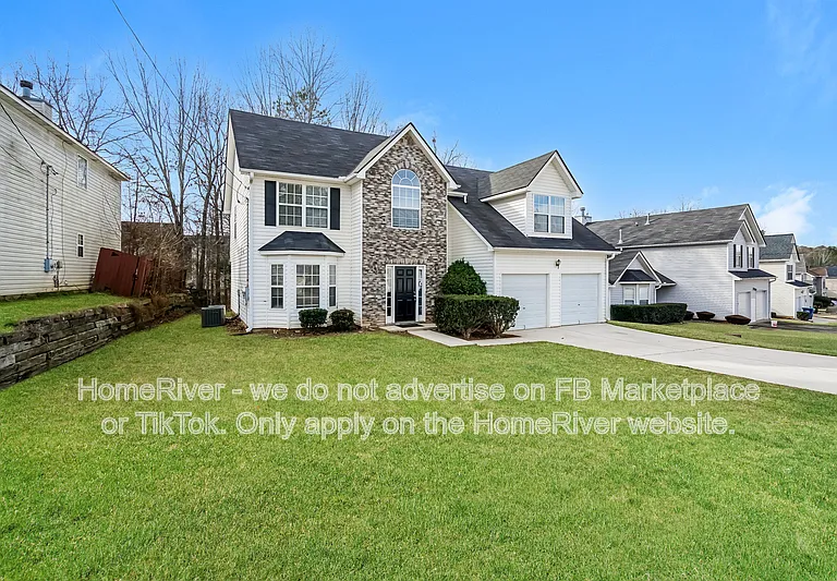 470 Cherry Branch Ln — Photo 2