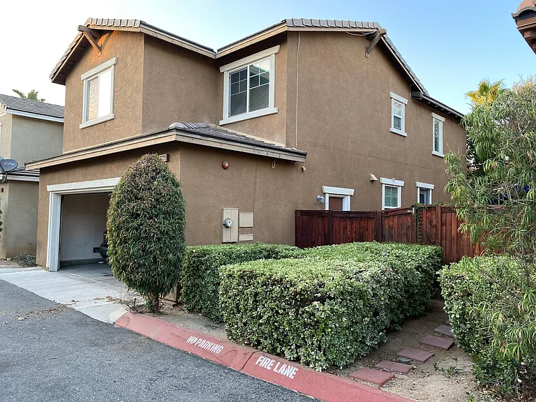 3329 Hatten Ln — Photo 3