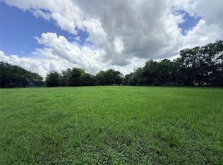 702 E Courthouse St, Cuero, TX 77954