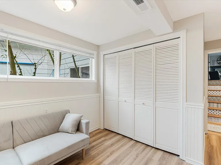6935 SW Taylors Ferry Rd — Photo 37