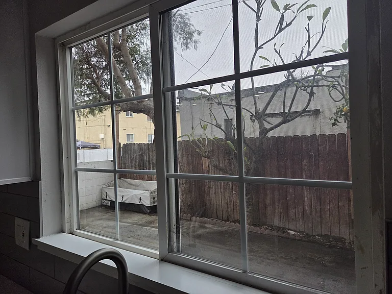 751 S Arizona Ave — Photo 9