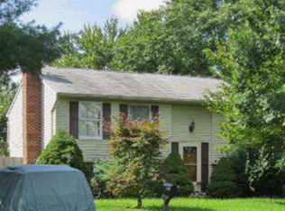 1334 Hillcrest Dr, Frederick, MD 21703