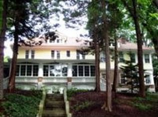 11 Shoreview Rd, Port Washington, NY 11050