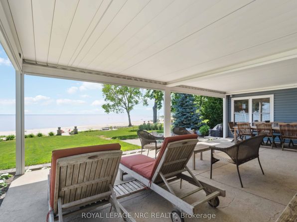 899 Edgemere Rd, Fort Erie, ON L2A 1A7