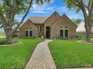 508 Masters Dr, Victoria, TX 77904