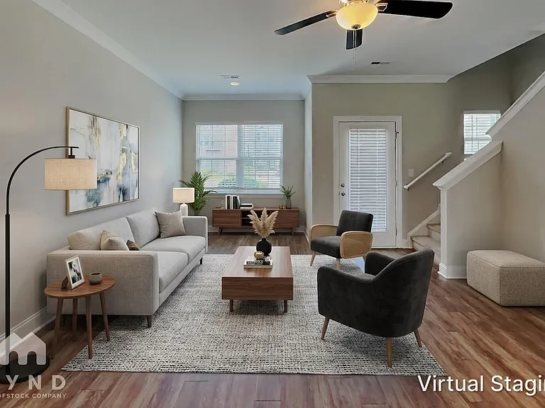 351 Halton Crossing Dr SW — Photo 3