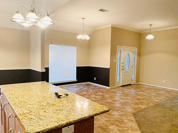 5th image of 6009 La Vaca St