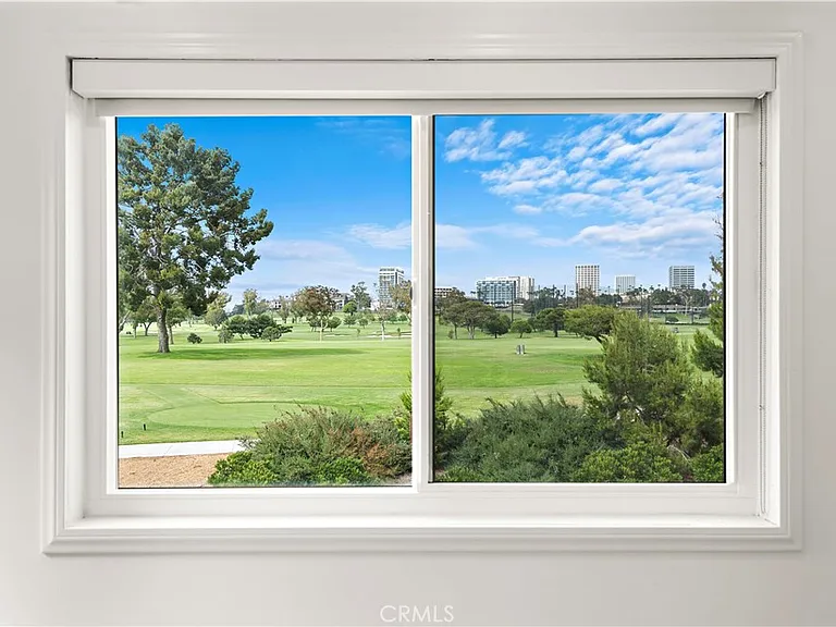 408 Villa Point Dr — Photo 12