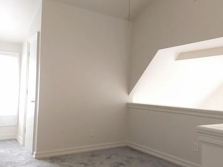 3201 Rosedale Ave #6 — Photo 7
