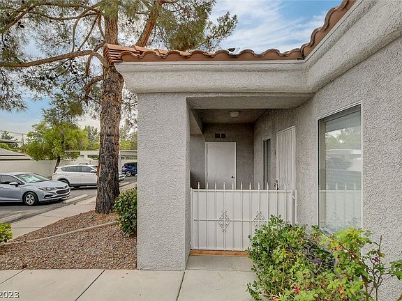 3rd image of 1624 N Jones Blvd #0