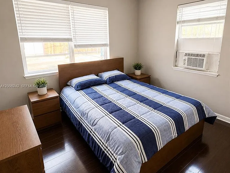 375 SW 19th Ave #2 — Photo 20