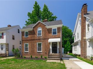 2188 Cranston Rd, University Heights, OH 44118