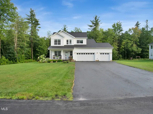 6 Winterberry Lane, Mechanicville, NY 12118