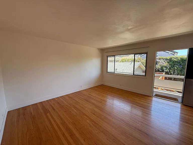 3138 California St #2 — Photo 5