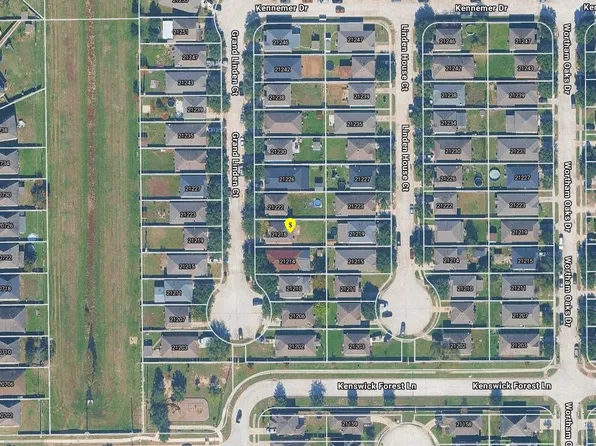 21218 Grand Linden Ct, Humble, TX 77338